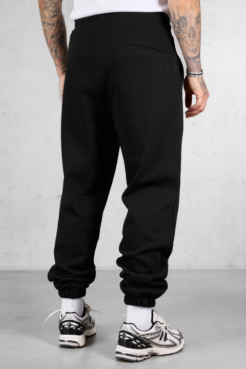 BLACK ESSENTIAL JOGGER 2.0