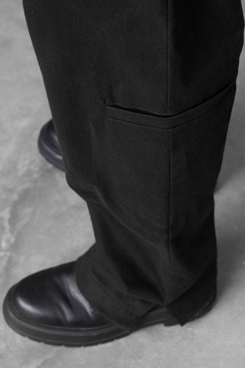 BLACK SLIT CHINO PANTS