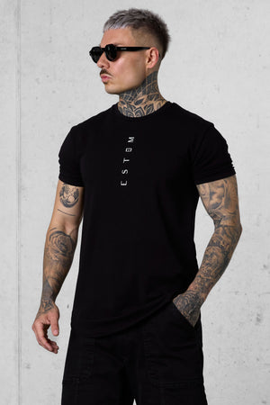 BLACK VERTICAL TEE