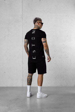 BLACK VERTICAL TEE