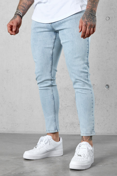 WASHED ICEBLUE BASIC JEANS